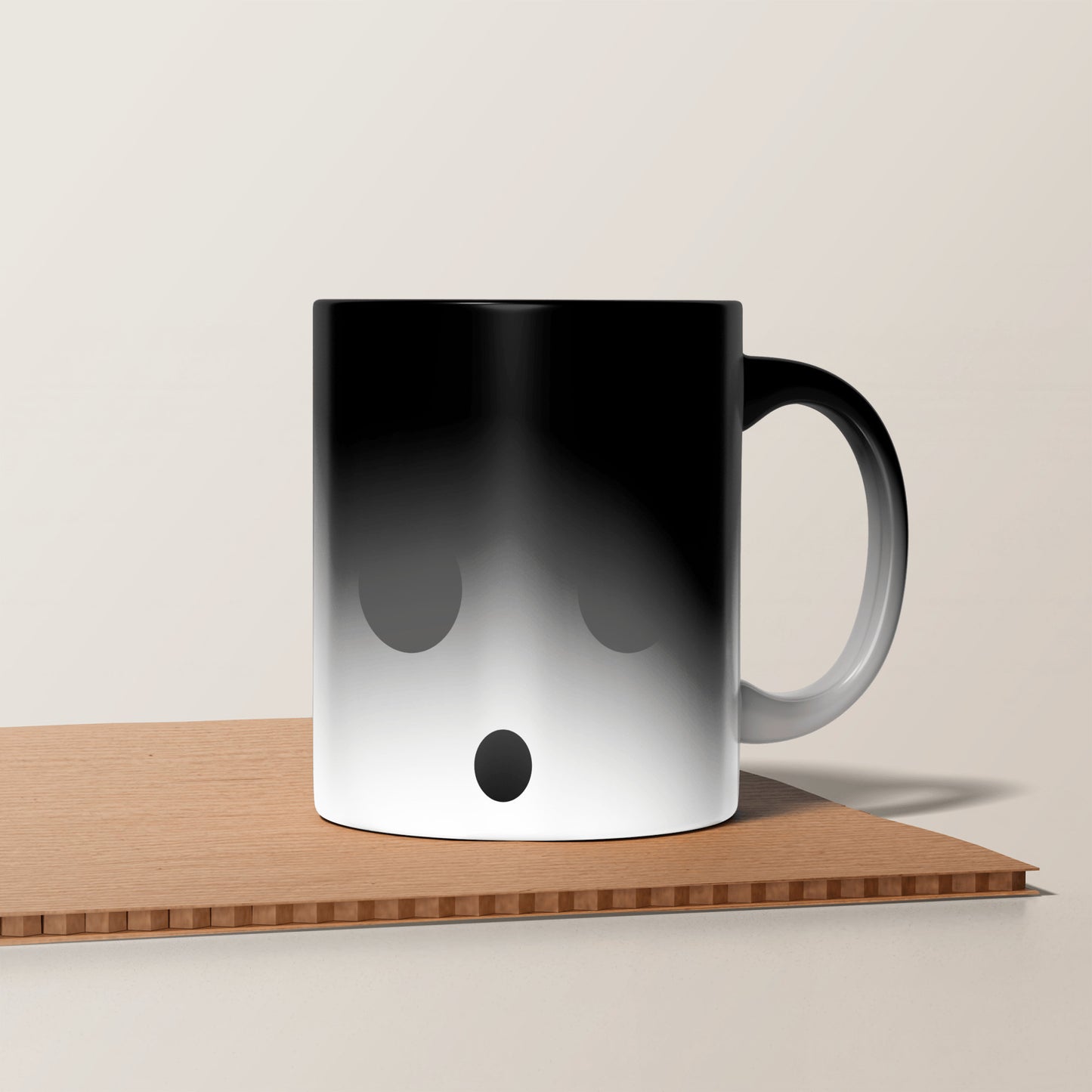 Color Changing Surprised Face Mug - Coffee or Tea Mug - Gift or Get Yourself a New Mug
